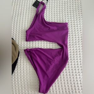 Skatie One Piece- Nicole